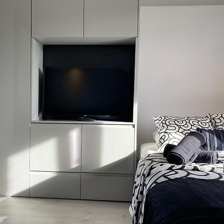Lovers' Loft Apartment In Krakow - Orawska 7 Экстерьер фото