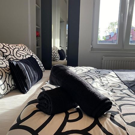 Lovers' Loft Apartment In Krakow - Orawska 7 Экстерьер фото