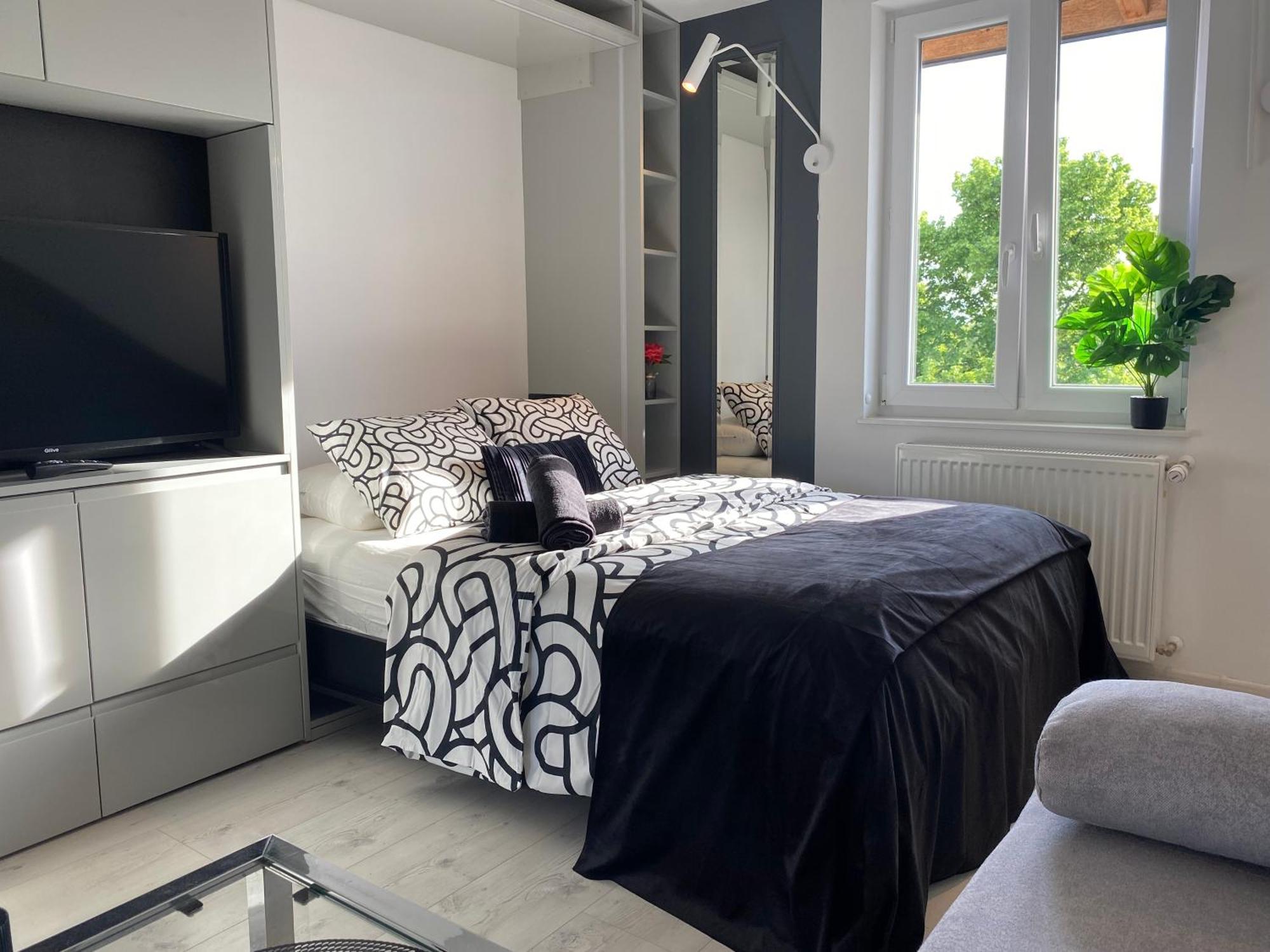 Lovers' Loft Apartment In Krakow - Orawska 7 Экстерьер фото