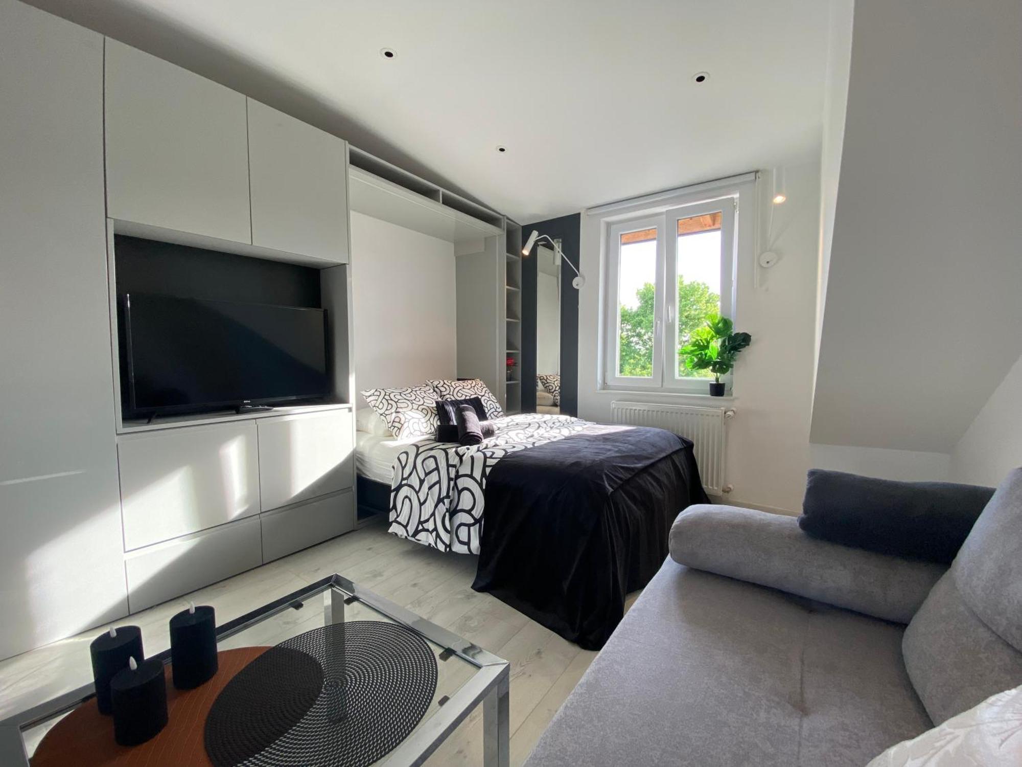 Lovers' Loft Apartment In Krakow - Orawska 7 Экстерьер фото