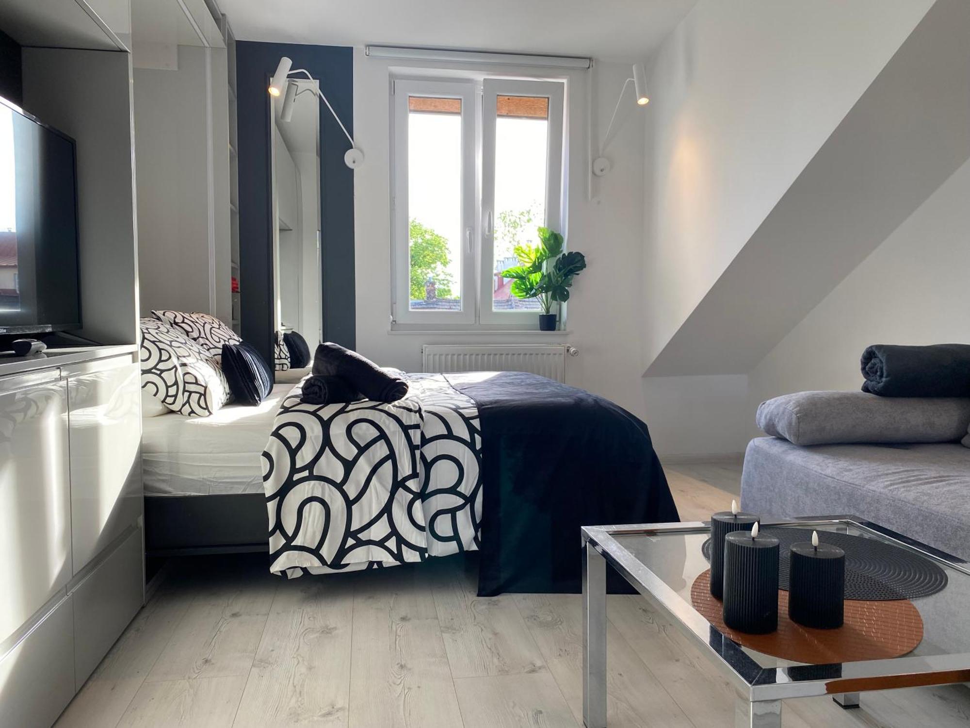 Lovers' Loft Apartment In Krakow - Orawska 7 Экстерьер фото
